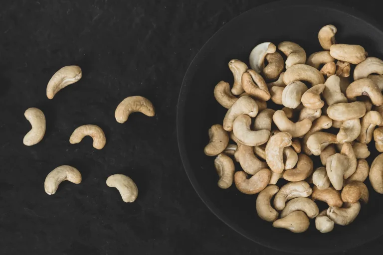 Olajos magvak között az egyik legfinomabb: egészséges snack a kesudió.
