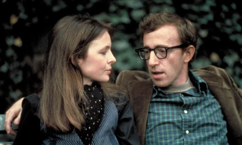 Diane Keaton és Woody Allen az Annie Hall című filmben, 1977-ben