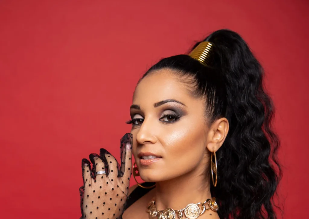 Nótár Mary, az egyik legnépszerűbb mulatós zenész